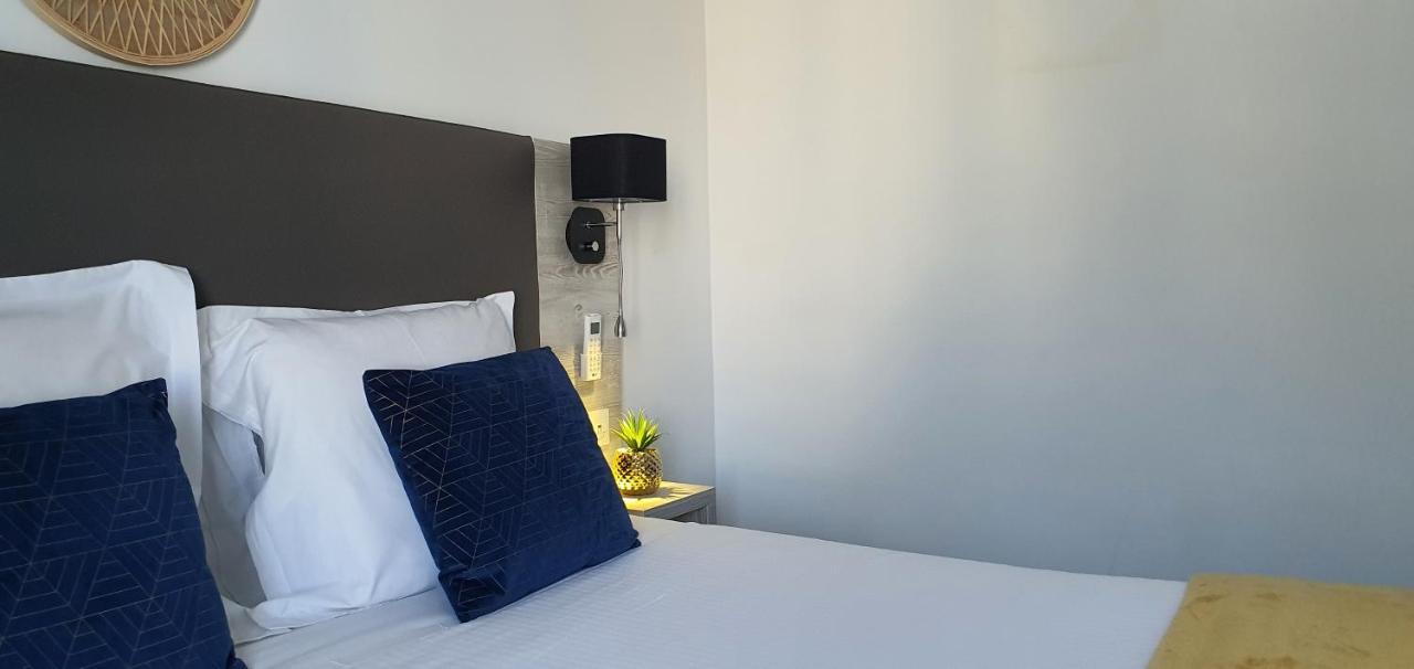 Hotel L'Alsace-Gare Sncf 纳博讷 外观 照片